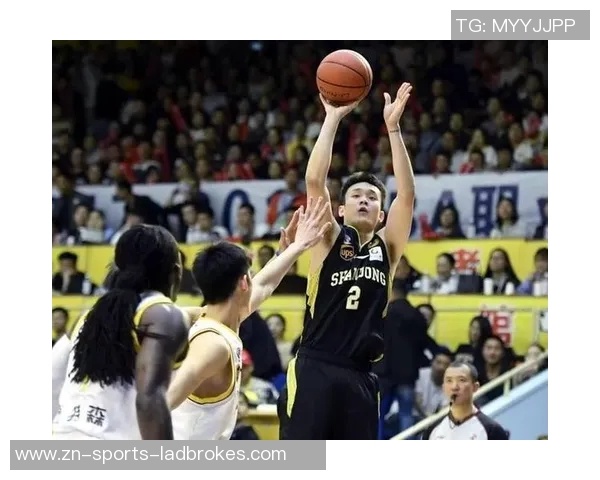 华子提前离场沮丧落后29分球员通道内情引发热议